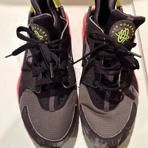 Nike Air Hurache 2014